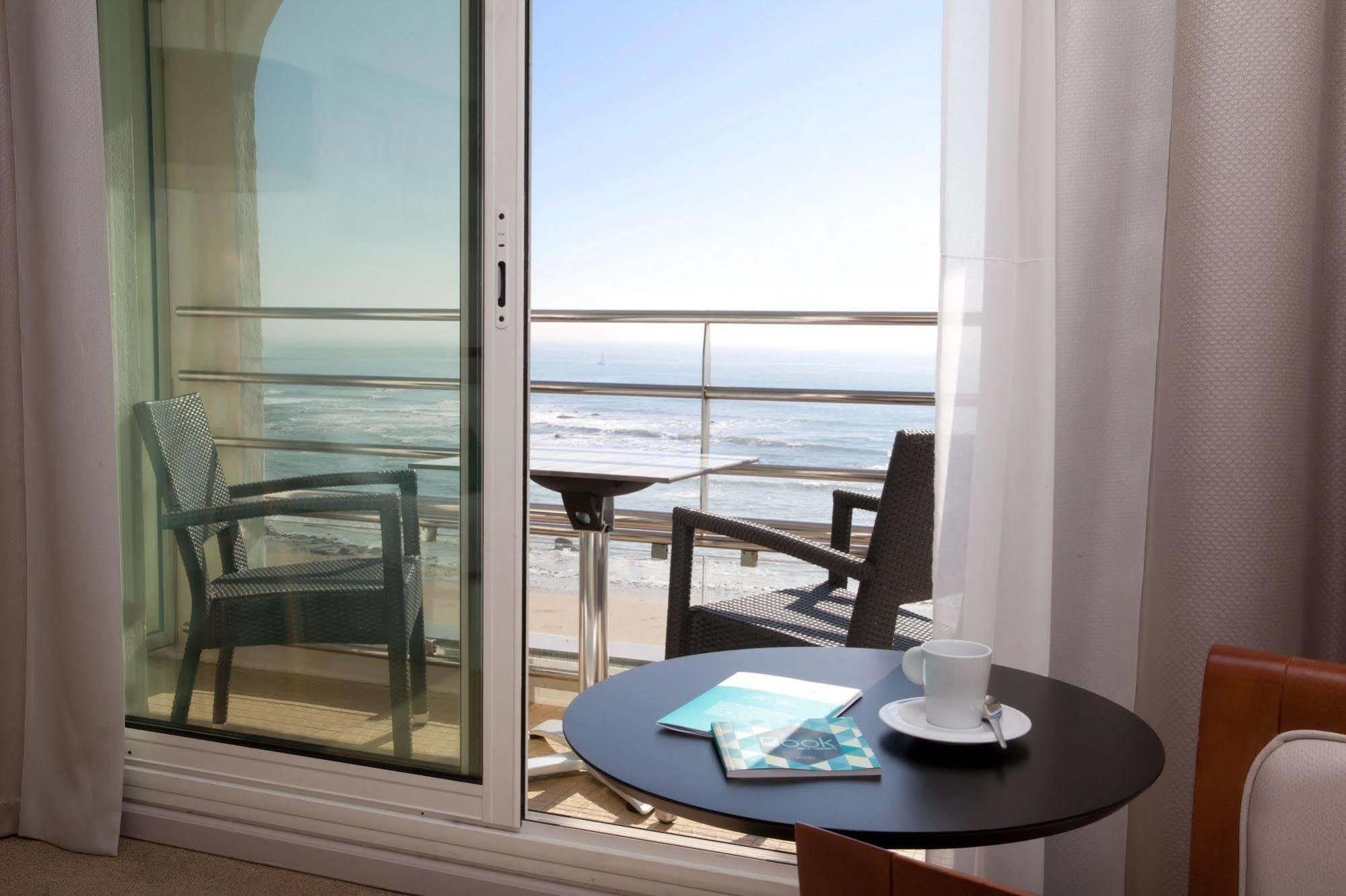 Atlantic Hôtel&Spa Les Sables-dʼOlonne Exterior foto
